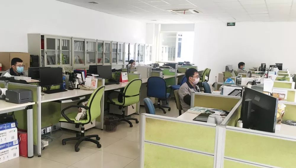 emc�ױ���(�й���½)�ٷ���վ